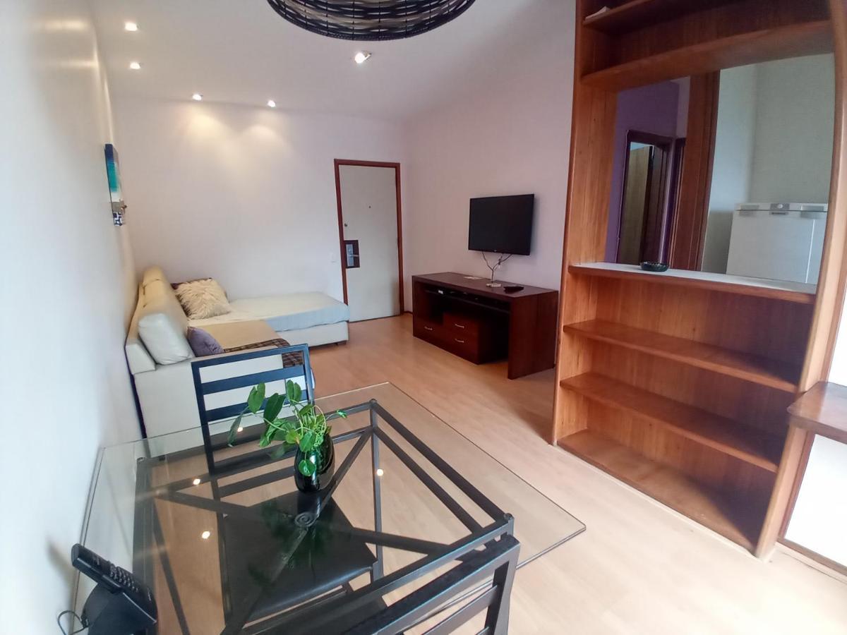 Service's Apartahotel