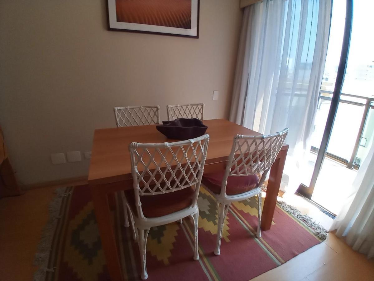 Service's Apartahotel